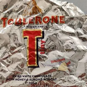 Swiss White Chocolate with Almond and Honey Nougat