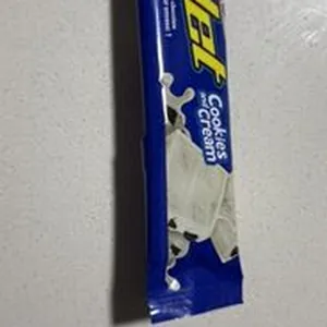 Chocolate blanco con galleta de chocolate