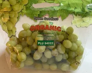 Green seedless grapes