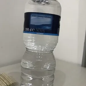 Acqua minerale naturale