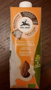 Bevanda a base di mandorla