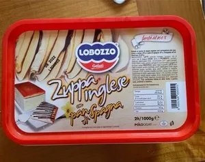 Gelato zuppa inglese con pan di spagna