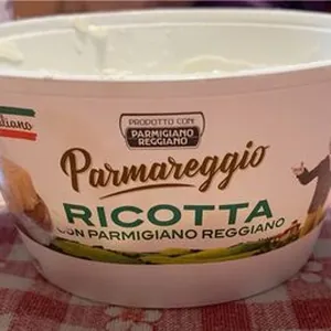 Ricotta con parmigiano reggiano