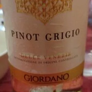 Vino pinot grigio