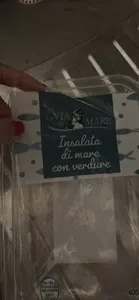 Insalata di mare con verdure