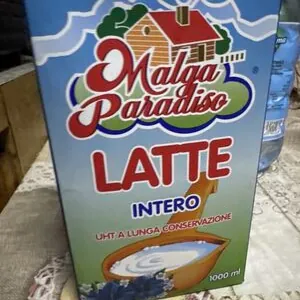 Latte intero