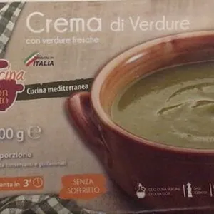 Crema di verdure con verdure fresche