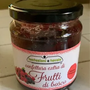 Confettura extra di frutti di bosco