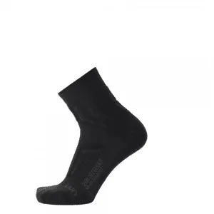 UYN Sports UYN 2In Defender Low Cut Socks (Färg: Svart, Storlek: 42/44)