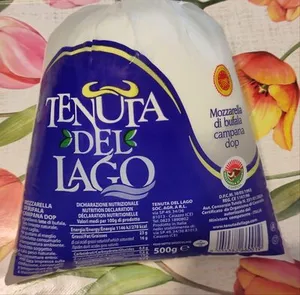 Mozzarella di bufala campana dop