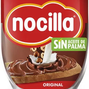 Pâte à tartiner au cacao et noisettes