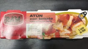 Atún con tomate