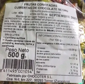 Frutas confitadas cubiertas de chocolate negro