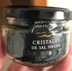 Cristales de sal negra