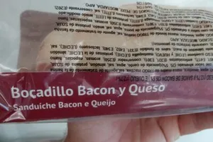 Bocadillo bacon con queso
