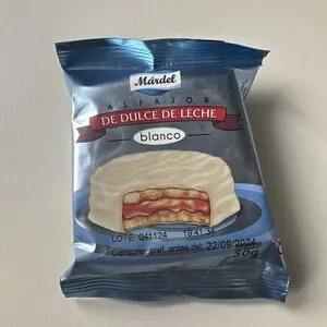 Alfajor de dulce de leche blanco