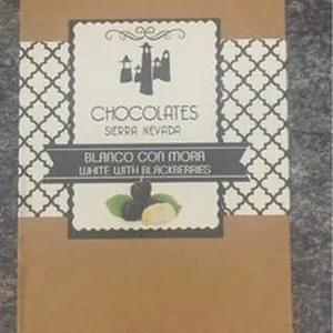 Chocolate blanco con mora