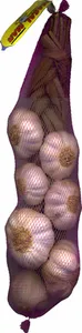 Ajos morados en ristra