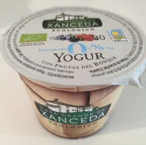 Yogur desnatado 0% con frutas del bosque
