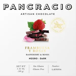Chocolate negro con frambuesa y rosa