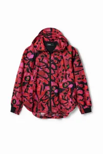 Short butterfly sport jacket