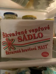 Škvařené vepřové sádlo