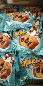 Topkek kakao ve Hindistan cevizi