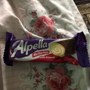 Mini sutlu rulo pasta