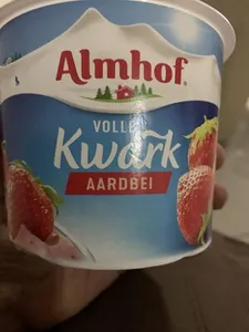 Volle kwark aardbei