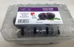 Black plums from Spain