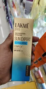 Lakme 9to5 sun expert
