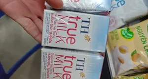 Sữa TH true milk vị dâu 110ml