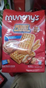 munchys peanut cracker