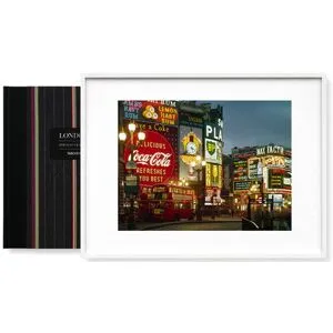 Taschen London. Portrait of a City, Paul Smith Edition No. 1–500 ‘Piccadilly Circus’